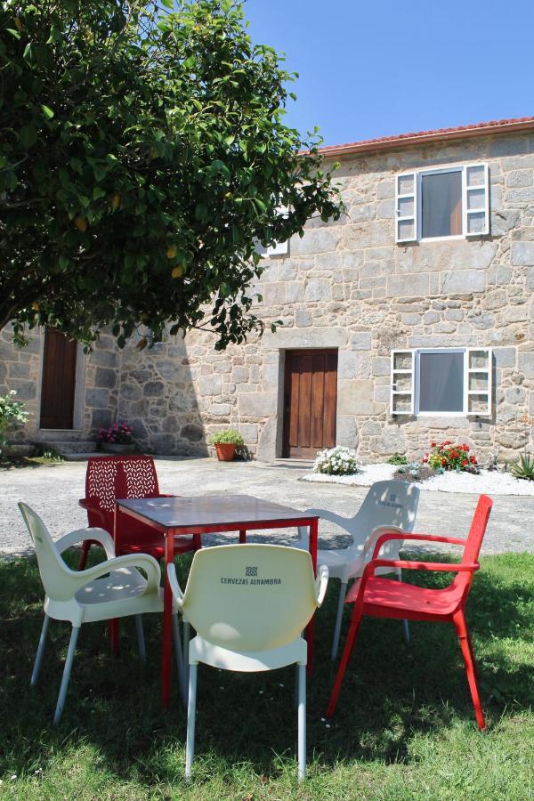 Albergue Rectoral San Mamede Da Pena Exclusive For Pilgrims Negreira Exterior foto