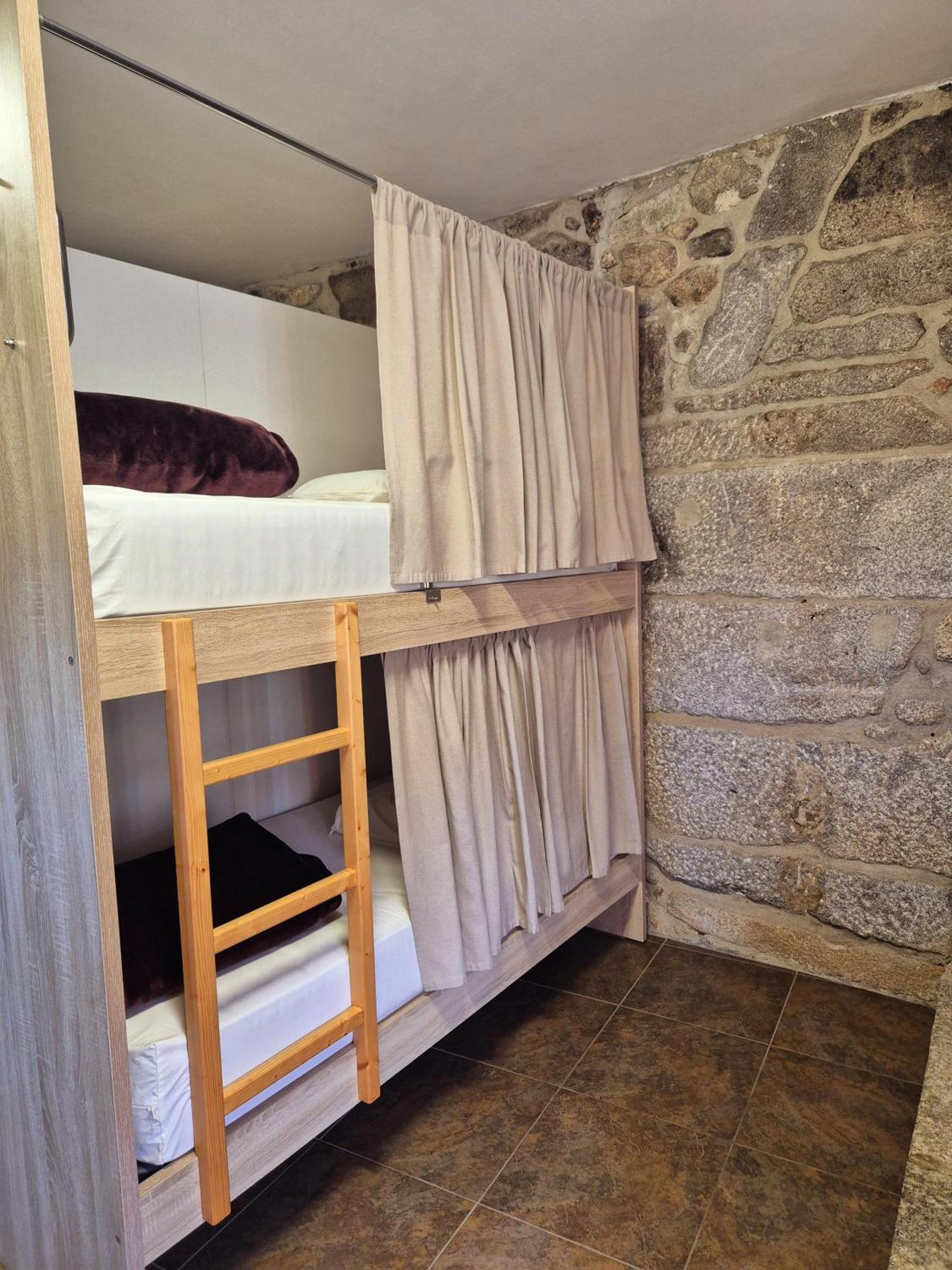 Albergue Rectoral San Mamede Da Pena Exclusive For Pilgrims Negreira Exterior foto